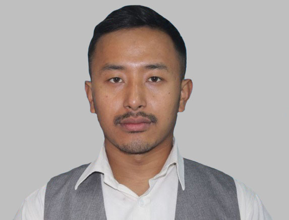 सी.ए. प्रविन राई